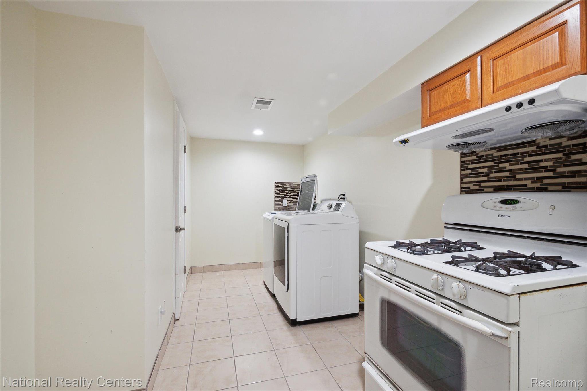 6115 Raintree Drive Canton, MI 48187 - Photo 46 of 52