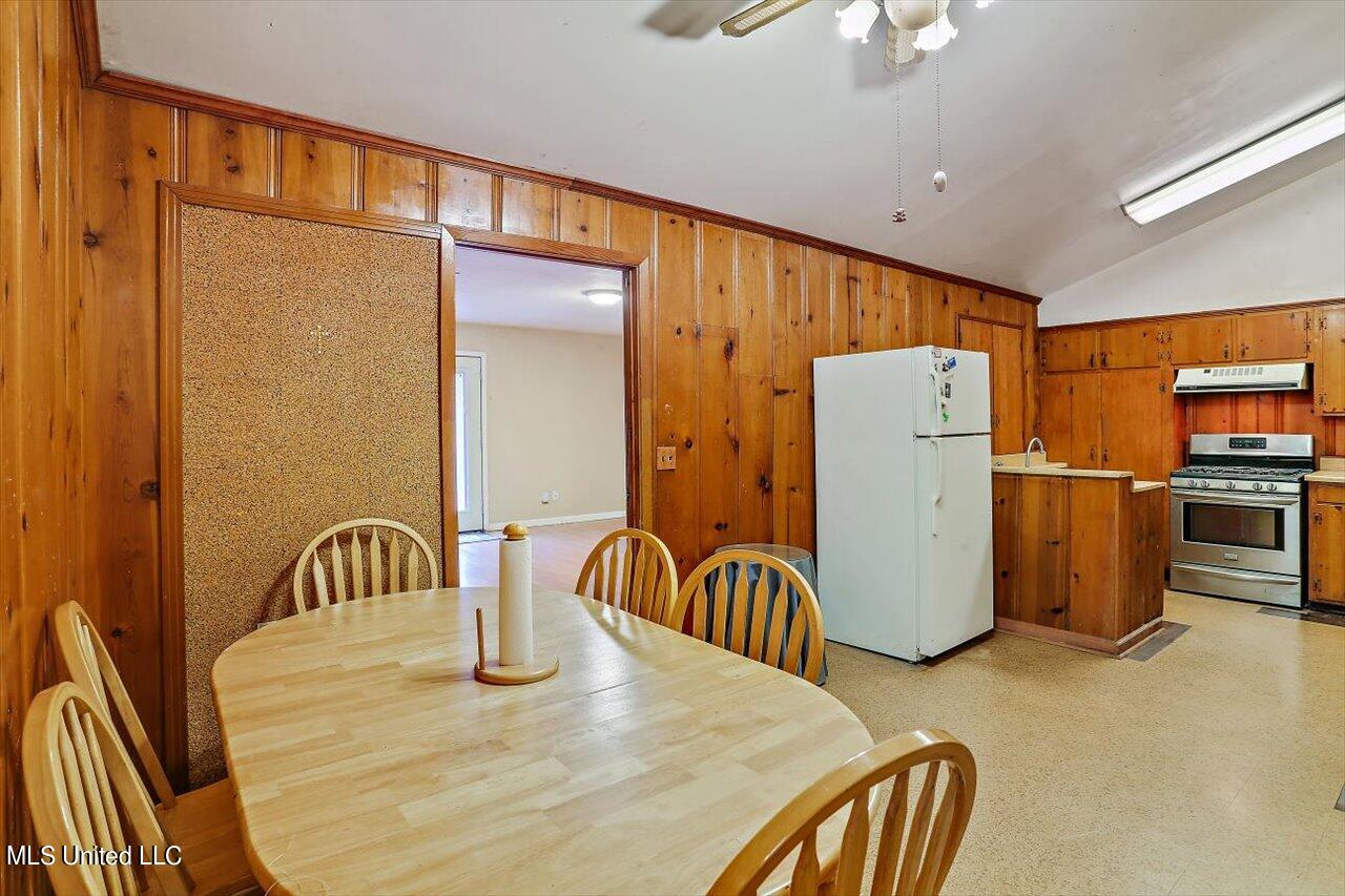 5621 Hearn Street Jackson, MS 39206 - Photo 14 of 28 14-5621 Hearn St