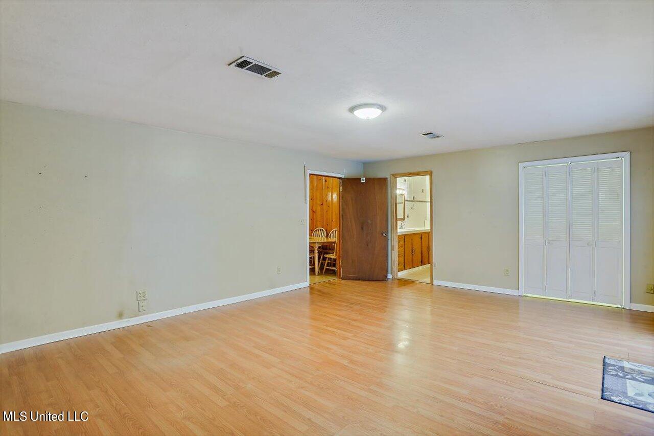 5621 Hearn Street Jackson, MS 39206 - Photo 16 of 28 16-5621 Hearn St