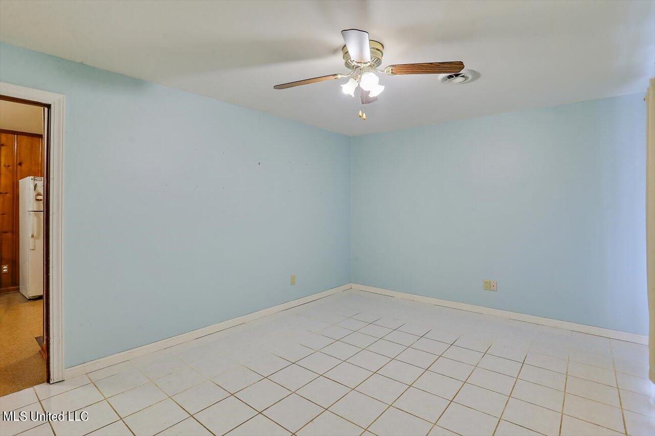 5621 Hearn Street Jackson, MS 39206 - Photo 5 of 28 05-5621 Hearn St