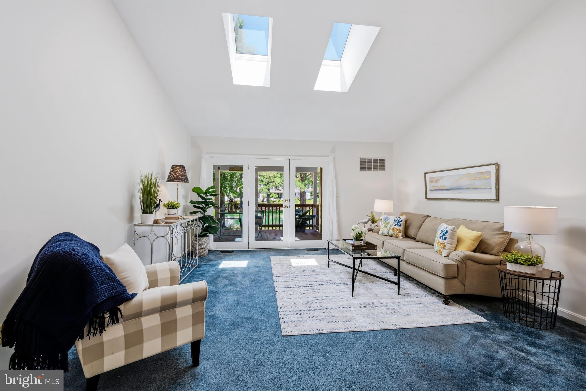 7013 Bridgepointe Drive Chester, MD 21619 - Photo 3 of 48 Livivng room