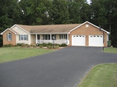 262 Angle Plantation Road Rocky Mount, VA 24151 - Photo 28 of 29 26 Driveway
