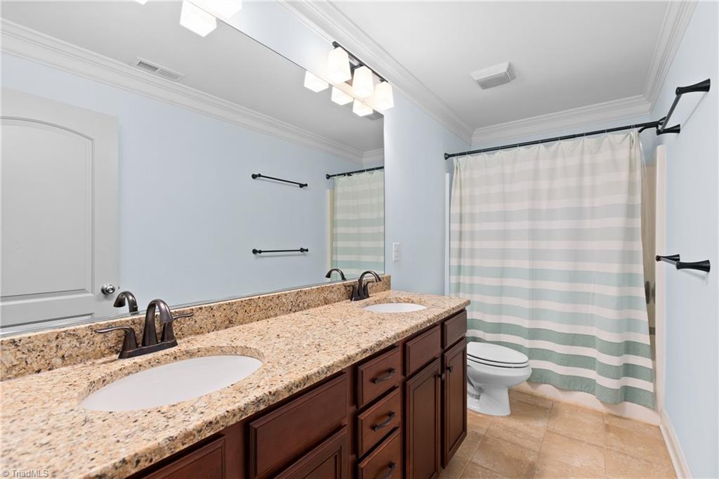 5041 Bennington Way High Point, NC 27262 - Photo 23 of 50