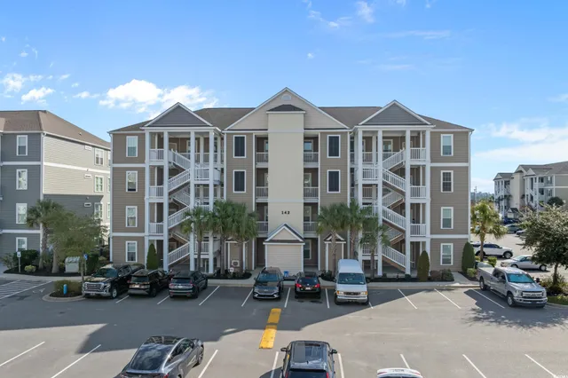 $275,000 | 142 Ella Kinley Circle, Unit 304, Myrtle Beach, SC 29588