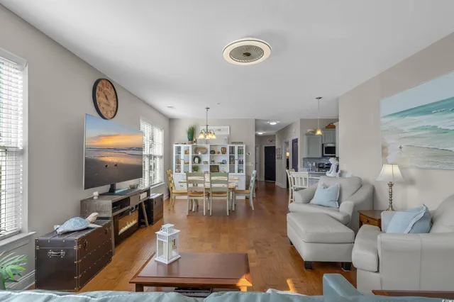 $275,000 | 142 Ella Kinley Circle, Unit 304, Myrtle Beach, SC 29588