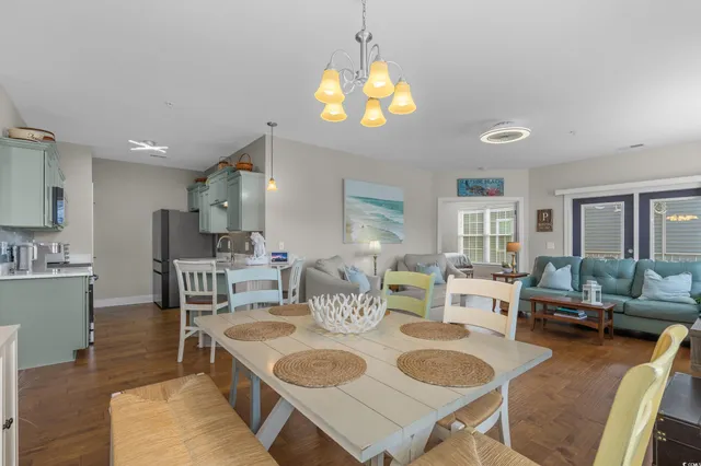 $275,000 | 142 Ella Kinley Circle, Unit 304, Myrtle Beach, SC 29588