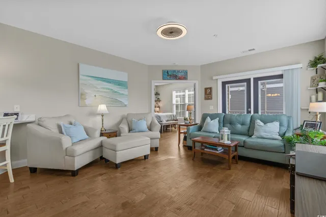 $275,000 | 142 Ella Kinley Circle, Unit 304, Myrtle Beach, SC 29588