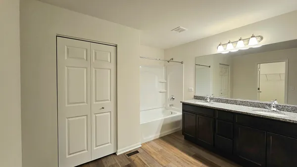 $480,990 | 20149 Preston Lane, Lynwood, IL 60411