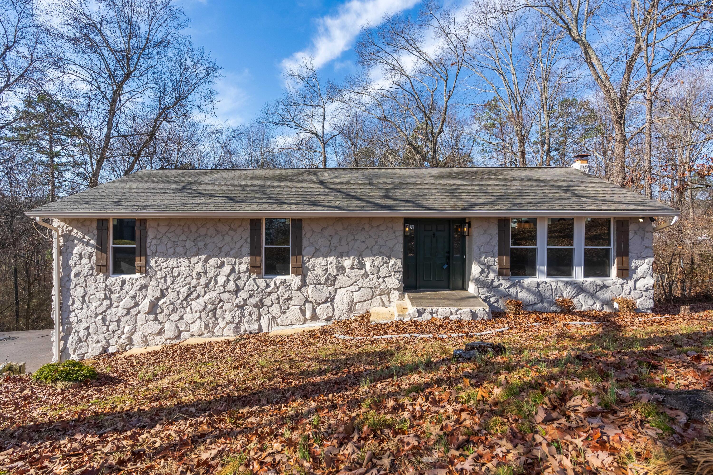 1313 Timbercrest Lane Chattanooga, TN 37421 - Photo 3 of 44 07 - 1313 Timbercrest Ln - Exteriors