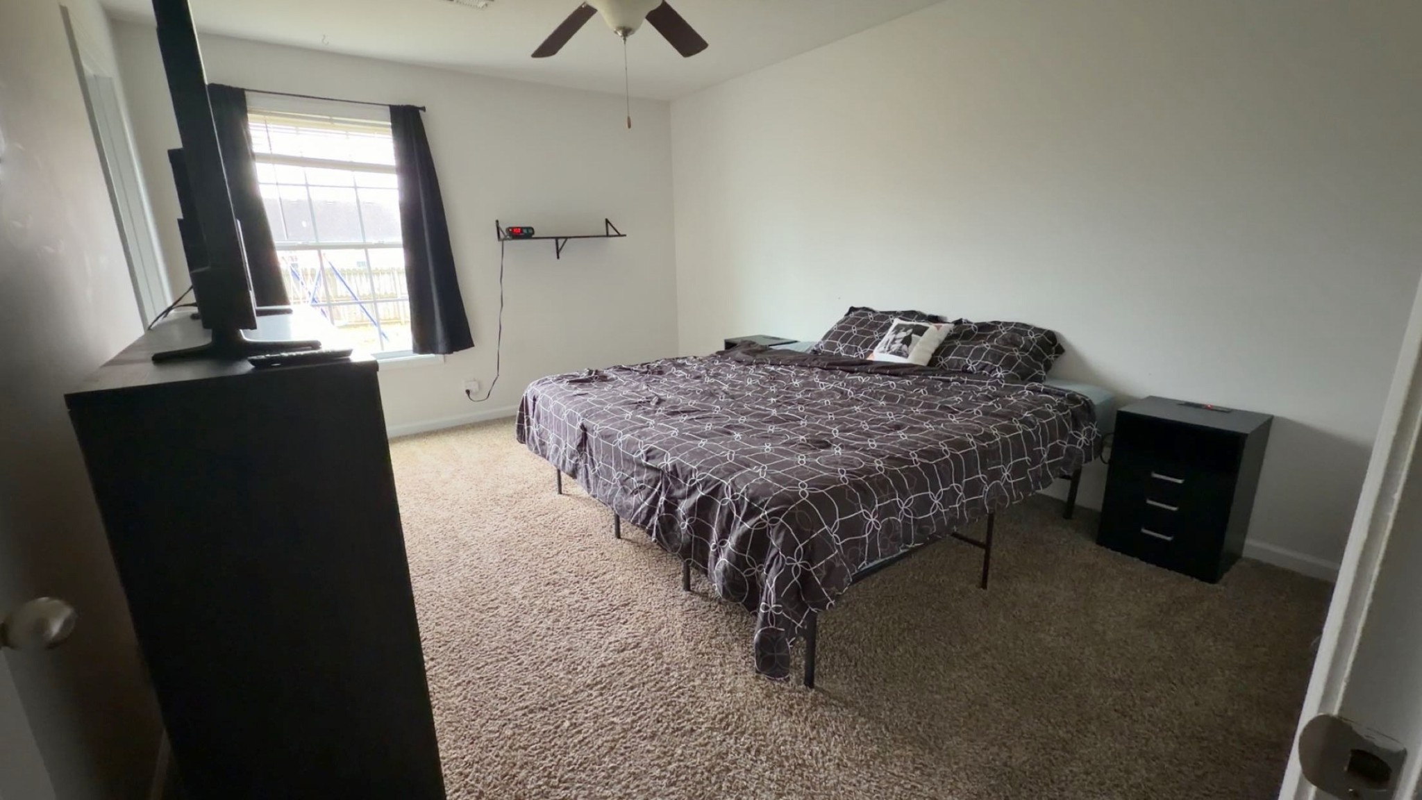 949 Hugh Hunter Road Oak Grove, KY 42262 - Photo 12 of 17