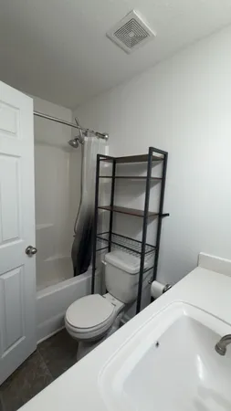 $280,000 | 949 Hugh Hunter Road, Oak Grove, KY 42262