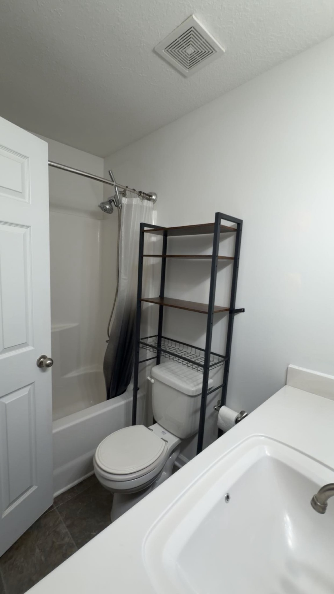 949 Hugh Hunter Road Oak Grove, KY 42262 - Photo 13 of 17