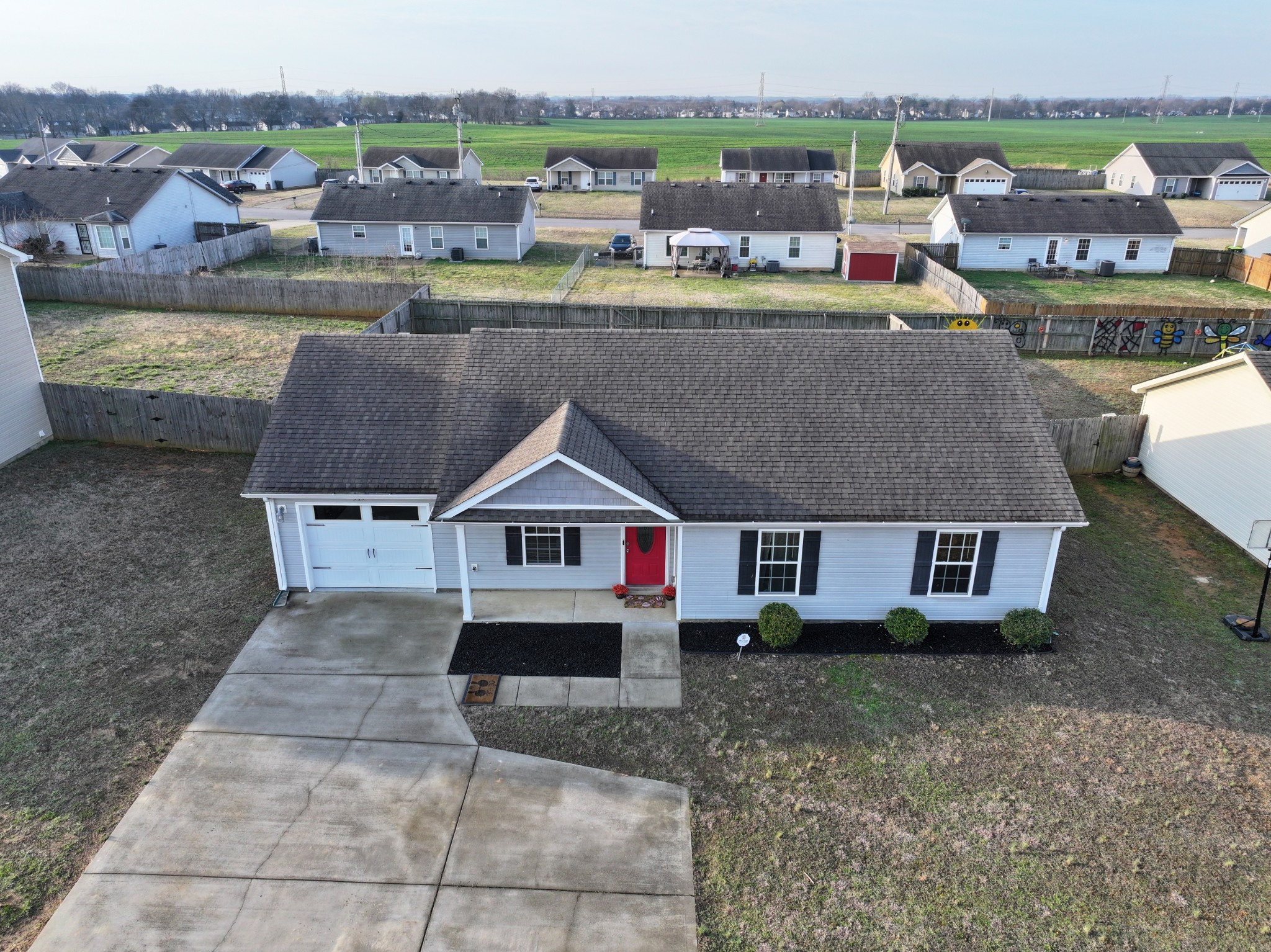 949 Hugh Hunter Road Oak Grove, KY 42262 - Photo 2 of 17