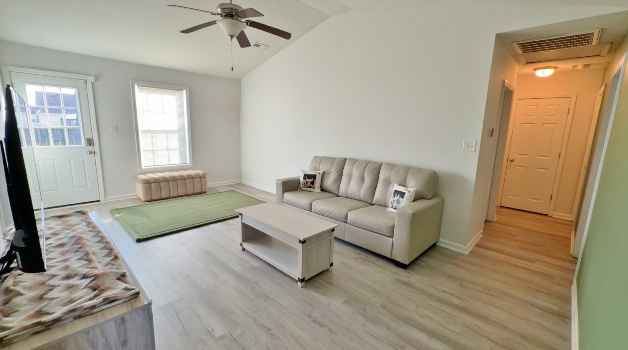 949 Hugh Hunter Road Oak Grove, KY 42262 - Photo 6 of 17