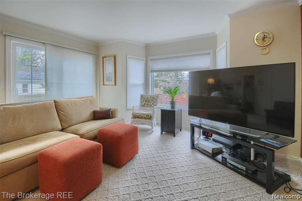 3023 Miller Road Flint, MI 48503 - Photo 19 of 32 DSC_7102-HDR(5).jpg