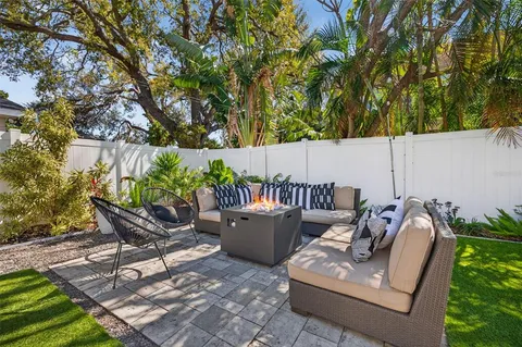 $999,000 | 4012 West Bay To Bay Boulevard, Tampa, FL 33629