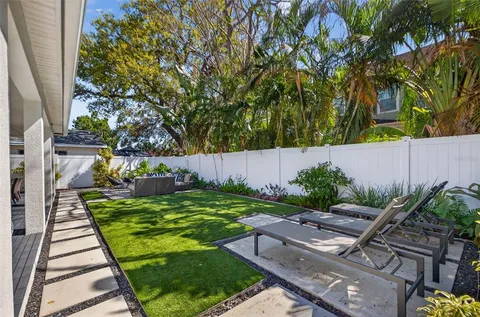 $999,000 | 4012 West Bay To Bay Boulevard, Tampa, FL 33629