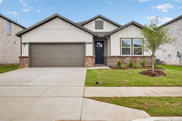 $2,400 | 1416 Mustang Cyn Drive, Haslet, TX 76052