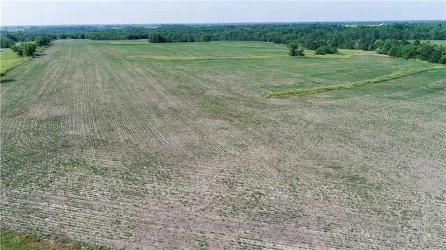 $1,904,000 | East 360th Street, Gilman City, MO 64642