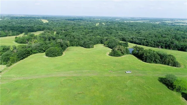 $1,904,000 | East 360th Street, Gilman City, MO 64642