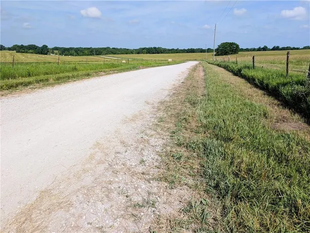 $1,904,000 | East 360th Street, Gilman City, MO 64642