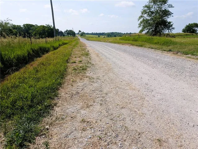 $1,904,000 | East 360th Street, Gilman City, MO 64642