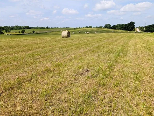 $1,904,000 | East 360th Street, Gilman City, MO 64642