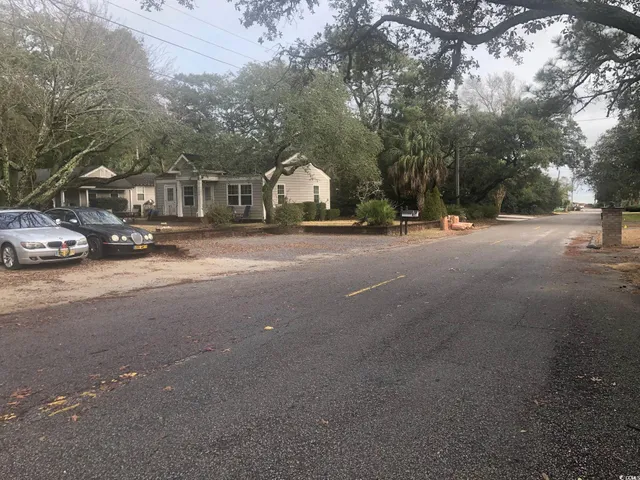 $749,900 | 414 36th Avenue North, Myrtle Beach, SC 29577