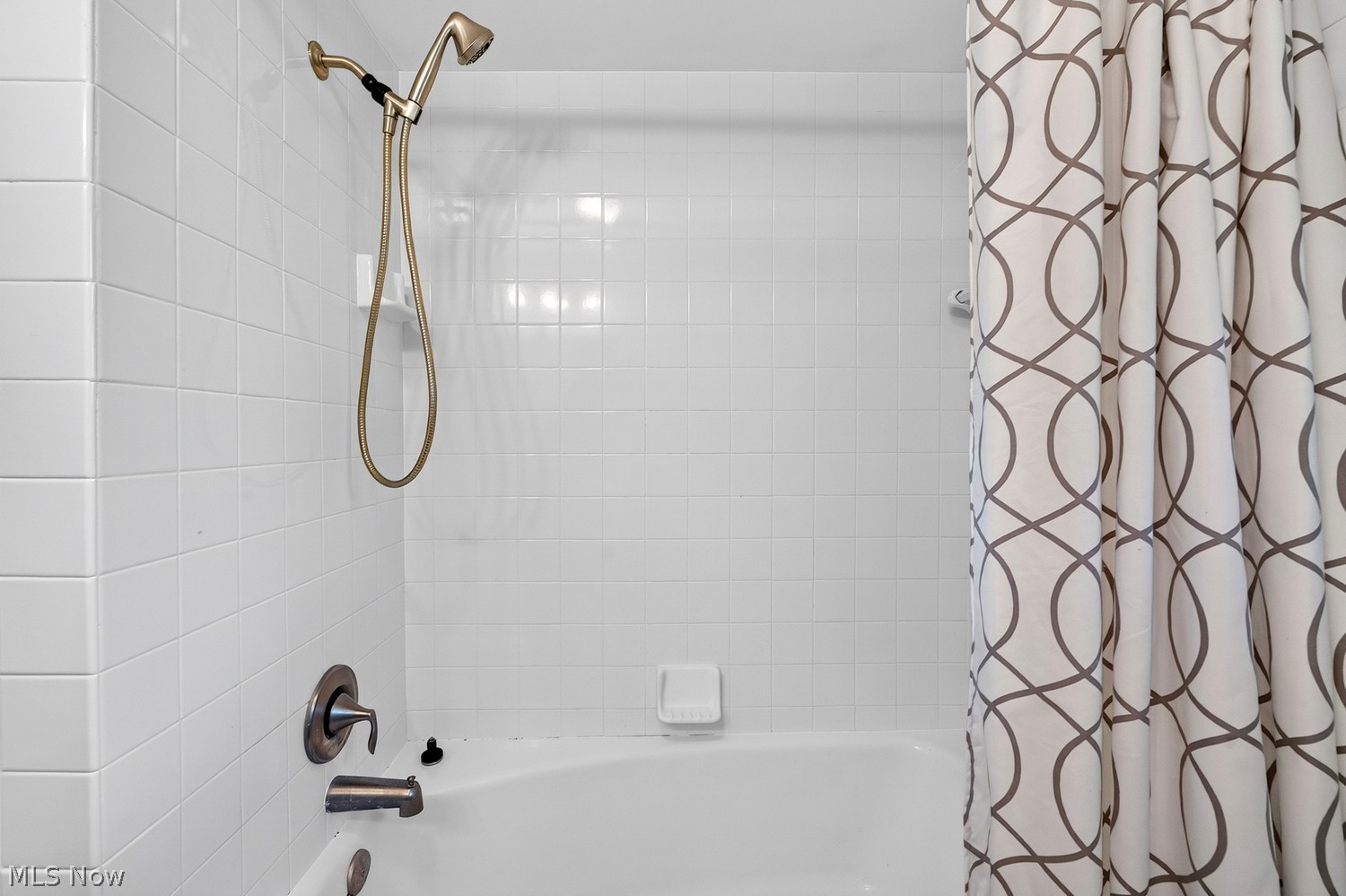 16116 Shurmer Road Strongsville, OH 44136 - Photo 8 of 33 Gallery Image 8