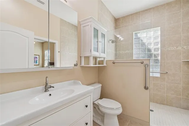 $915,000 | 569 Walden View Drive, Sanford, FL 32771