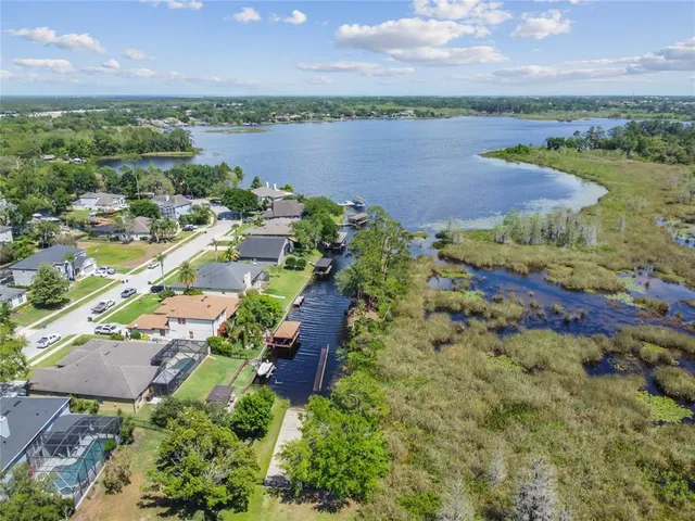 $915,000 | 569 Walden View Drive, Sanford, FL 32771