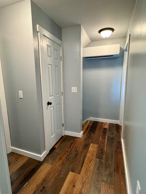 37 Alfalfa Road Sidney, ME 04330 - Photo 44 of 57 Hallway upstairs