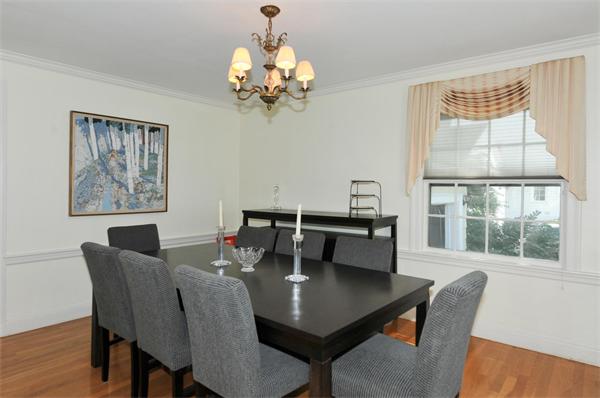 240 West Roxbury Parkway Boston, MA 02467 - Photo 12 of 30 Gallery Image 12