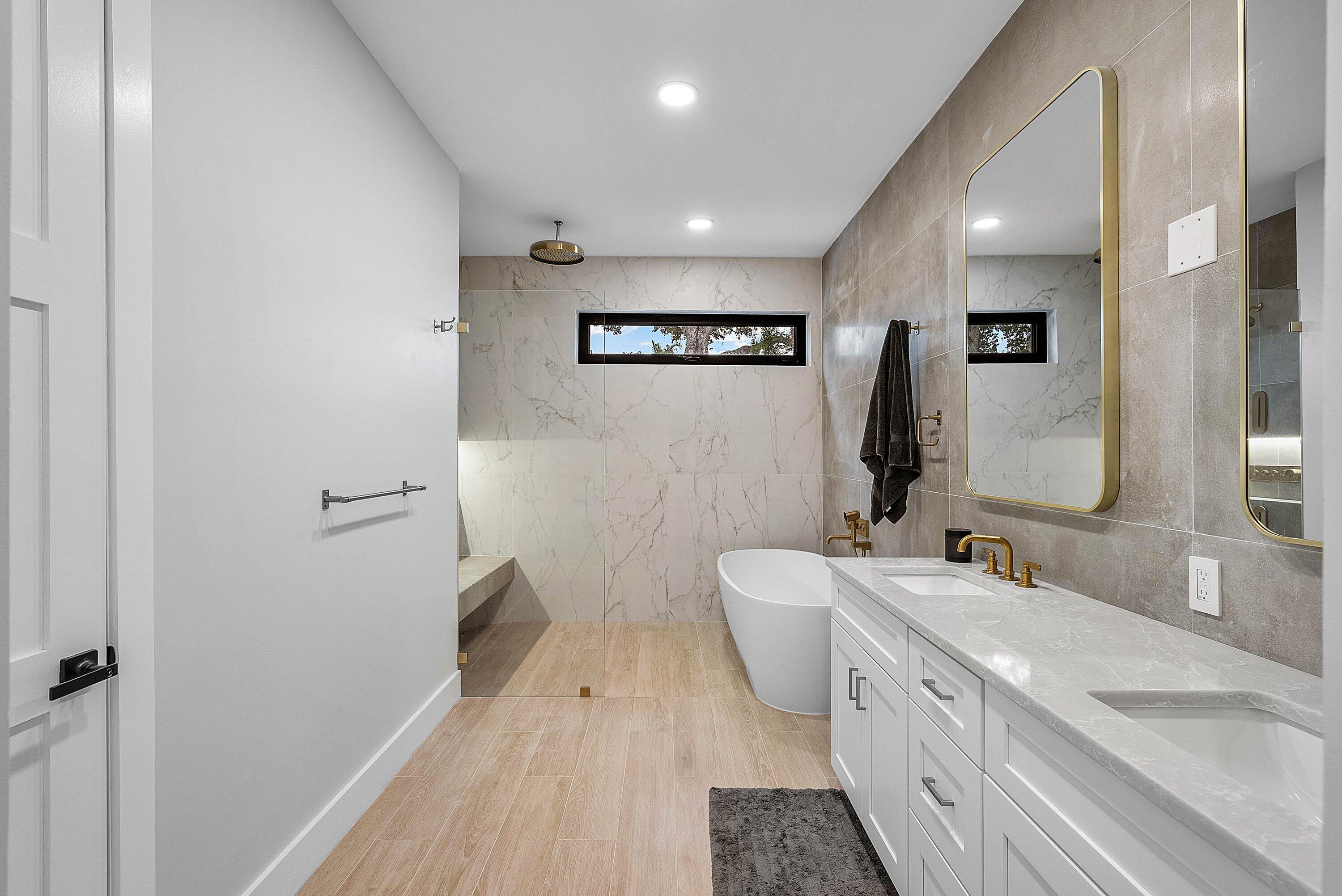2370 Northwest 53rd Street Boca Raton, FL 33496 - Photo 19 of 42 Primary En-Suite Bathroom
