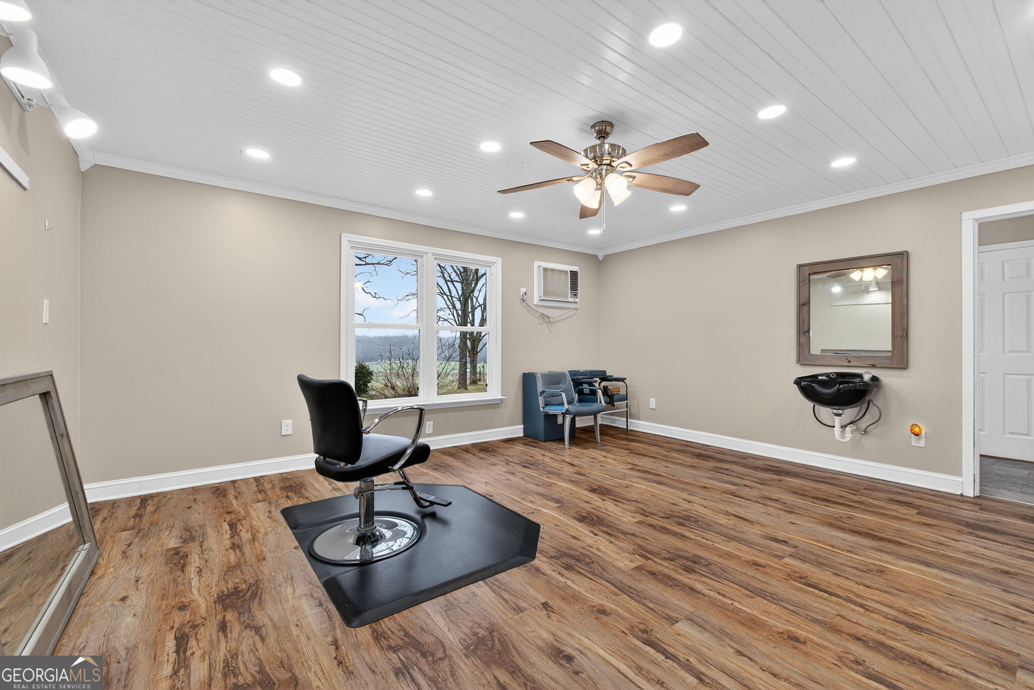 402 Tom Bell Road Milner, GA 30257 - Photo 33 of 75