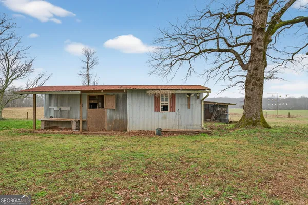 $525,000 | 402 Tom Bell Road, Milner, GA 30257