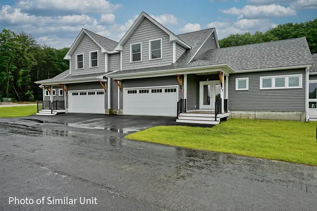 $975,000 | 20 Kasnet Drive, Rye, NH 03870