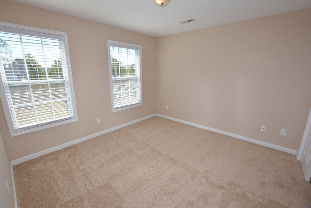 4919 Falling Star Lane Powell, TN 37849 - Photo 18 of 28 Q