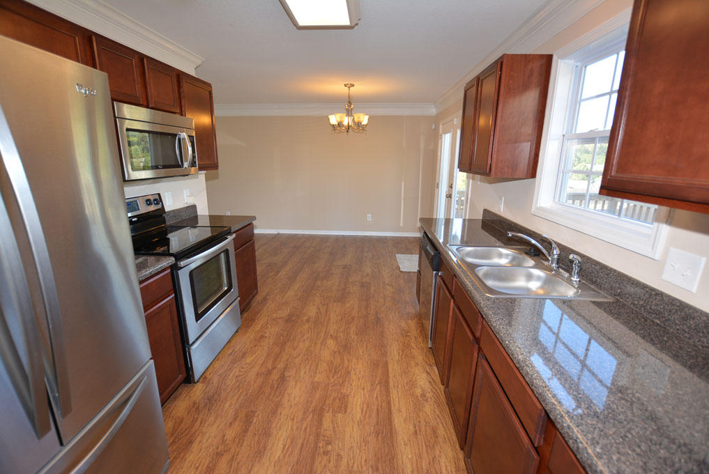 4919 Falling Star Lane Powell, TN 37849 - Photo 9 of 28 J