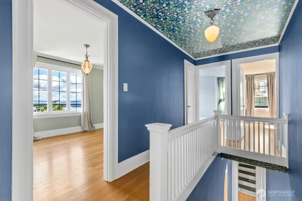 $5,900 | 732 36th Avenue, Seattle, WA 98122