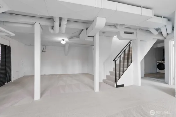 $5,900 | 732 36th Avenue, Seattle, WA 98122