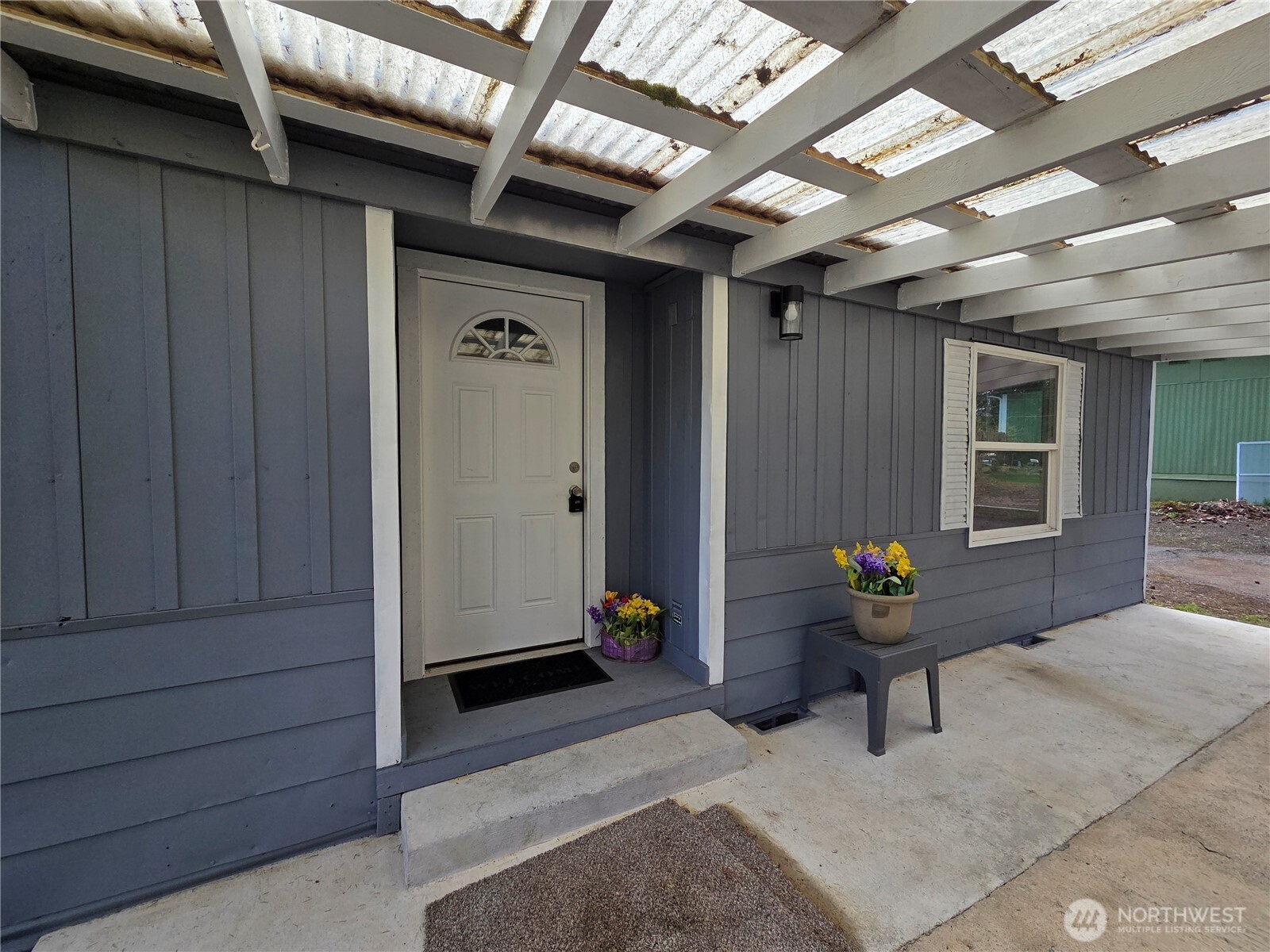 60 East Balbriggan Road Shelton, WA 98584 - Photo 3 of 25