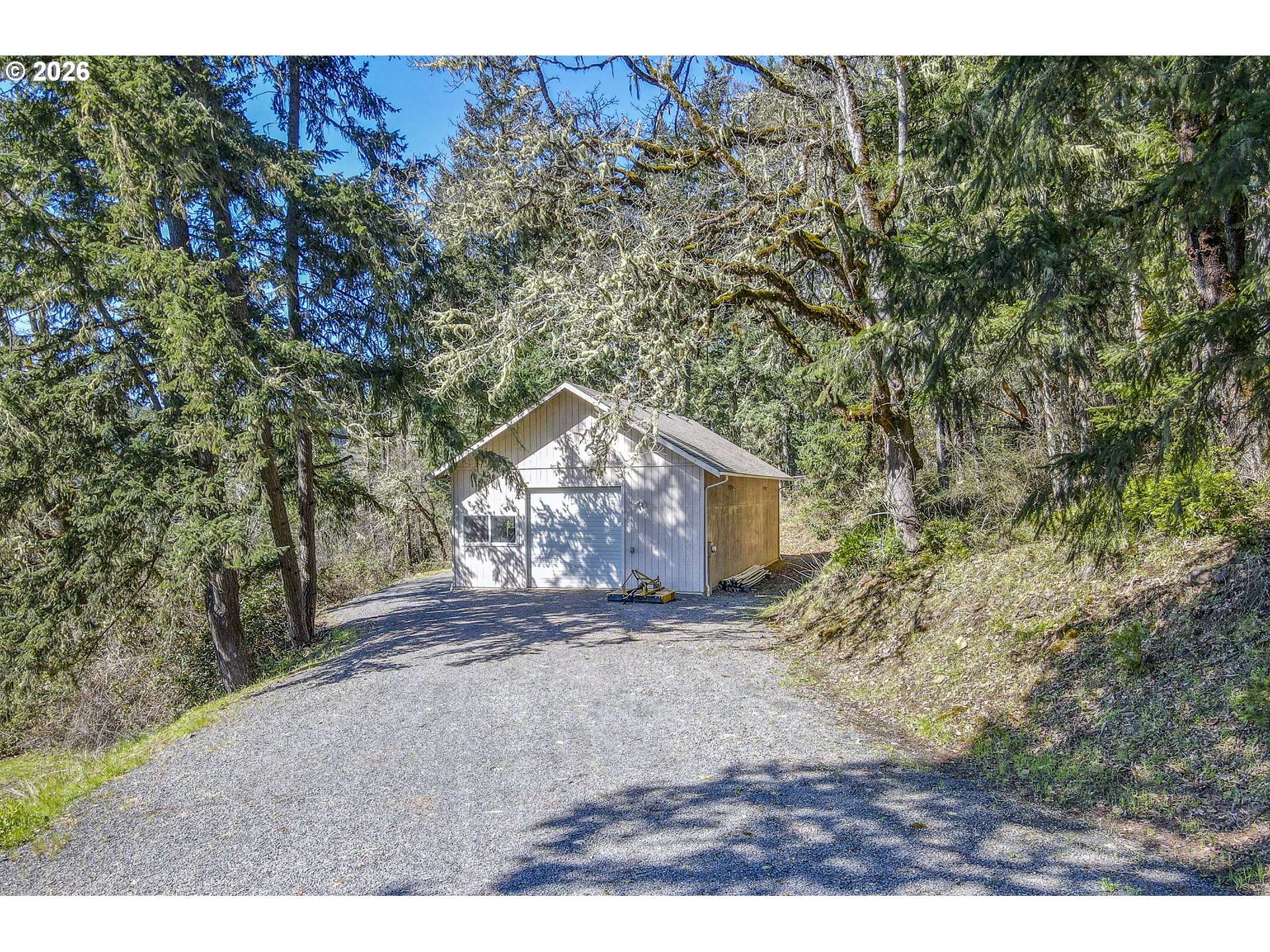 38289 Harolds Road Dexter, OR 97431 - Photo 40 of 48