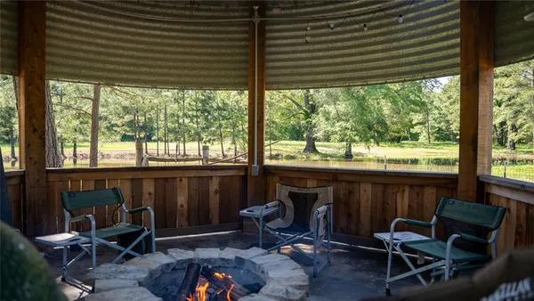 $1,495,000 | 17631 Farm Road 1159, Clarksville, TX 75426