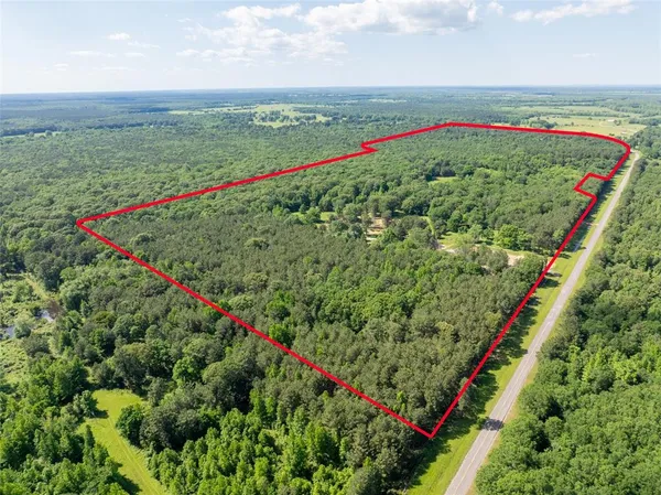 $1,495,000 | 17631 Farm Road 1159, Clarksville, TX 75426