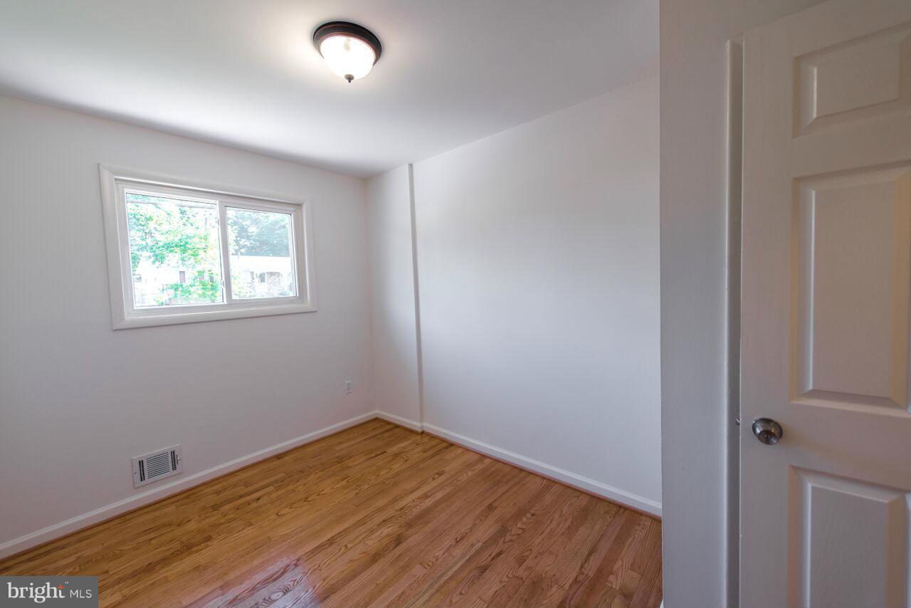 8810 Crandall Road Lanham, MD 20706 - Photo 11 of 30 Bedroom