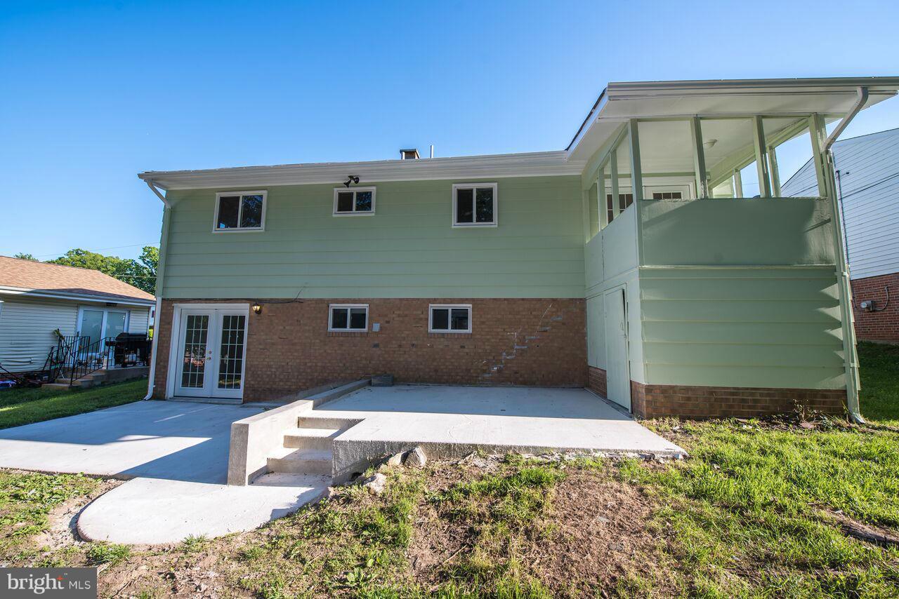 8810 Crandall Road Lanham, MD 20706 - Photo 29 of 30 Exterior (Rear)