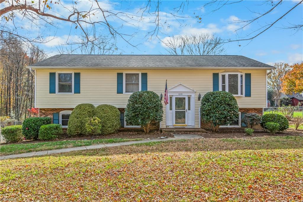 7270 Franklin Road Lewisville, NC 27023 - Photo 2 of 46