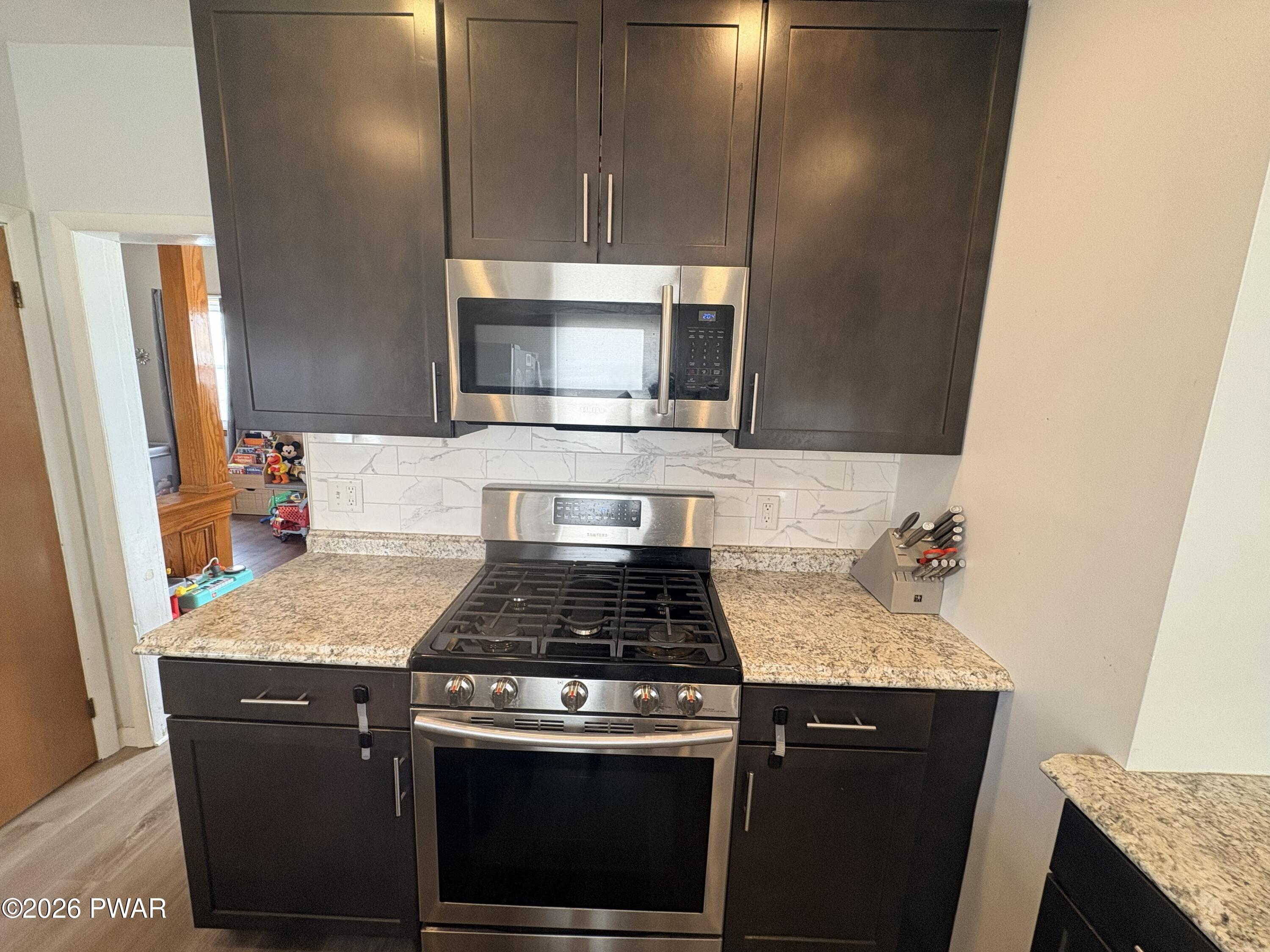 409 Boulevard Avenue Scranton, PA 18519 - Photo 7 of 27