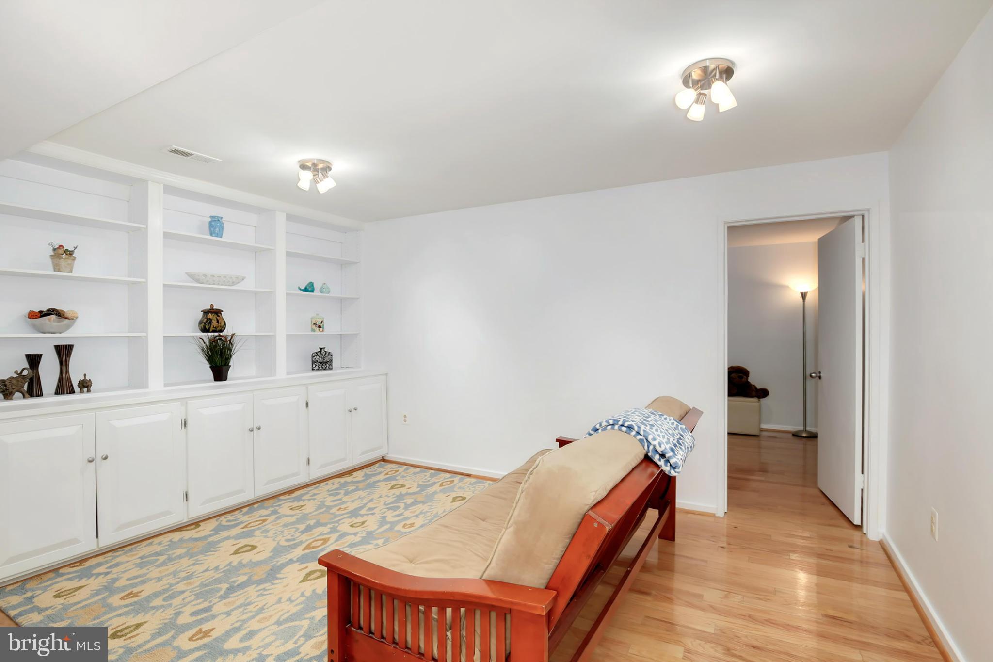11915 Moss Point Lane Reston, VA 20194 - Photo 4 of 30 Interior (General)